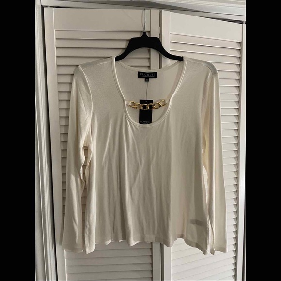 Eloquii Chain Detail Top - Picture 2 of 3